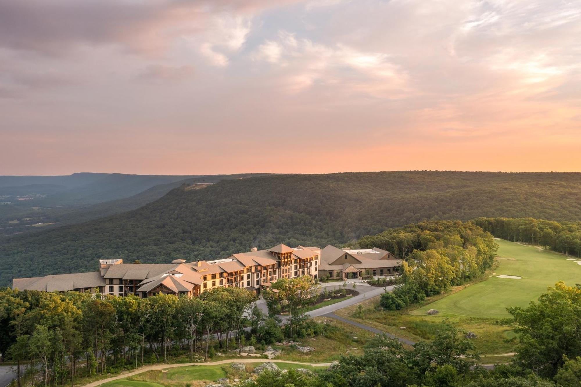 Cloudland At Mclemore Resort Lookout Mountain, Curio By Hilton Rising Fawn 외부 사진